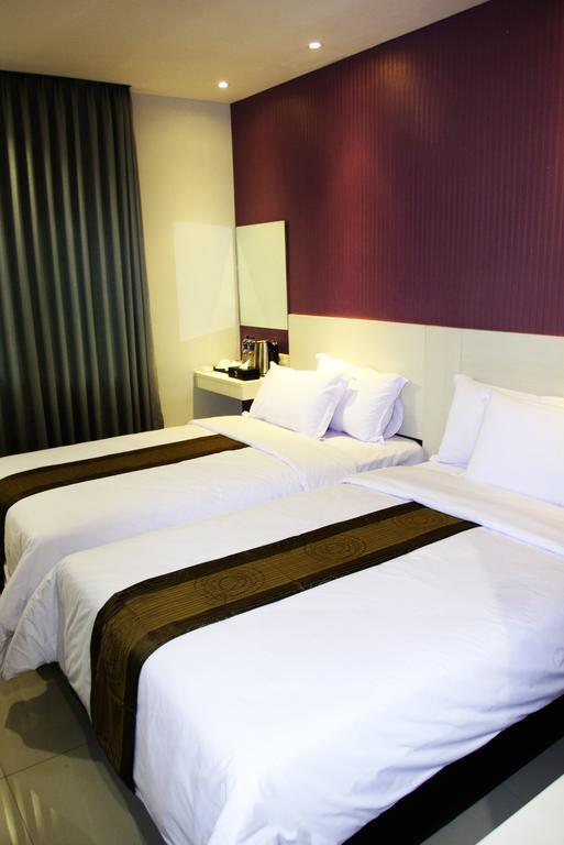 Hotel Vio Surapati Bandung Exterior foto